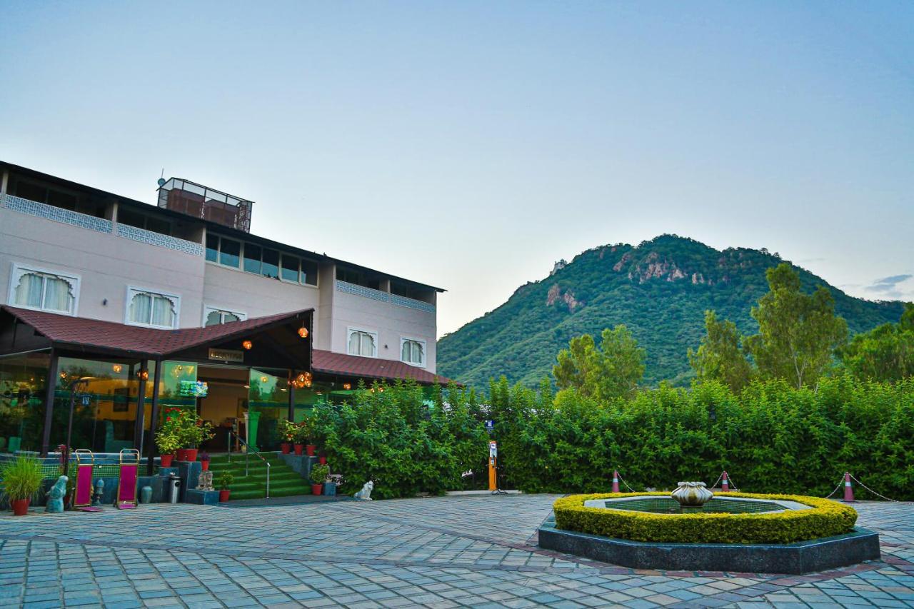 Bamboo Saa Resort & Spa - Udaipur Exterior foto